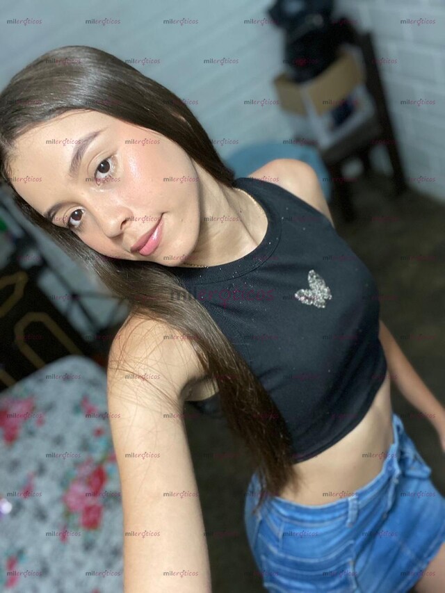 Kamila, 18 Años
