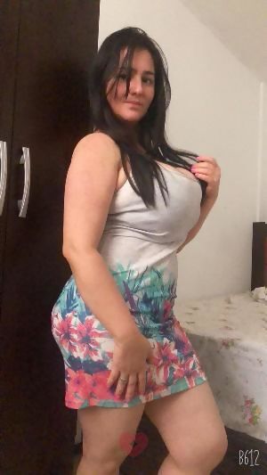 Tania milf multiorgásmica tetona ninfómana